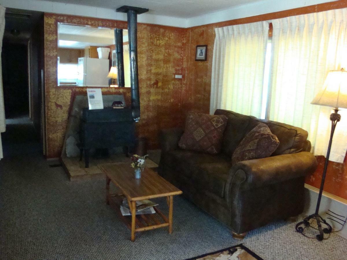 Yellowstone Wildlife Cabins West Yellowstone Luaran gambar